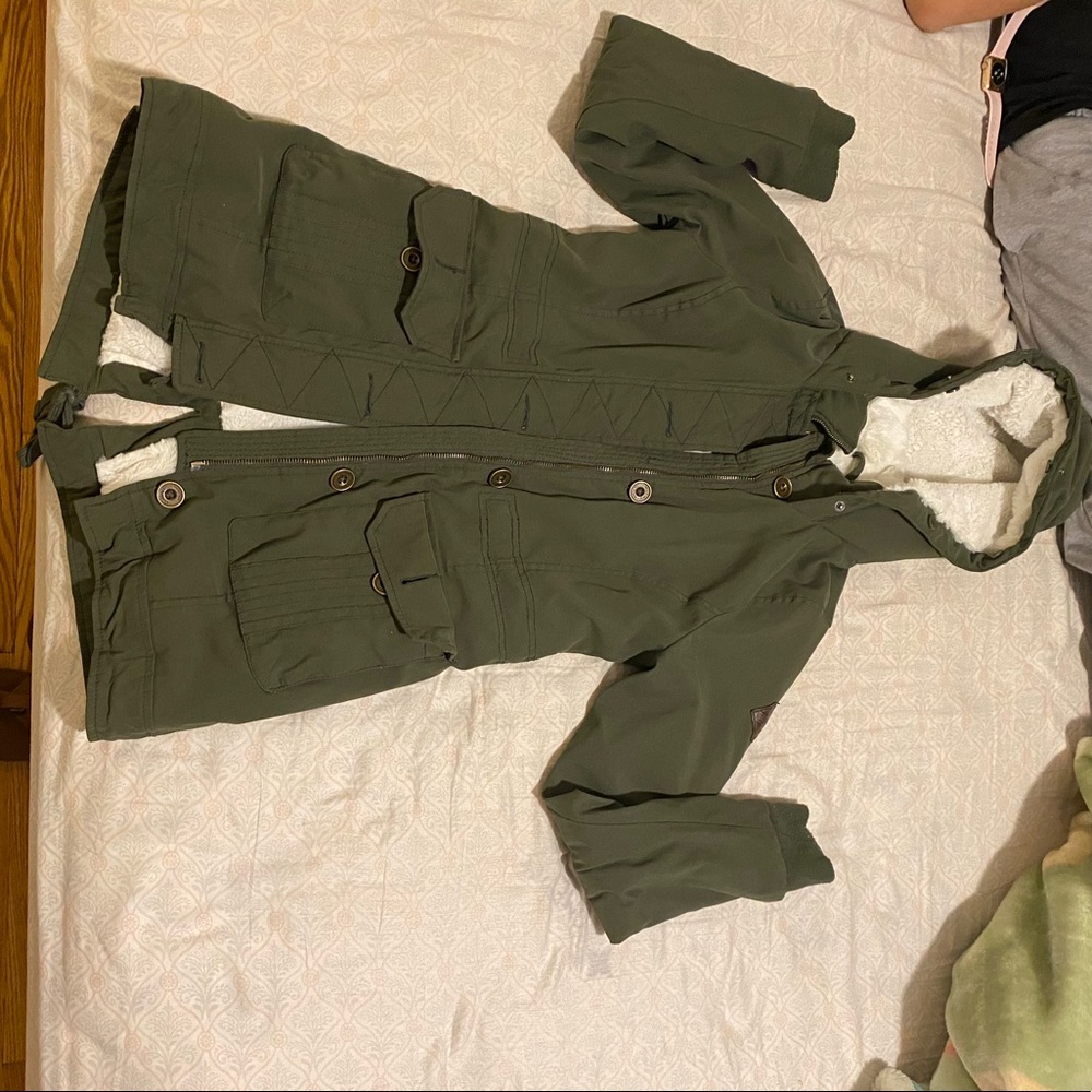 Jacket - Picture 2 of 7